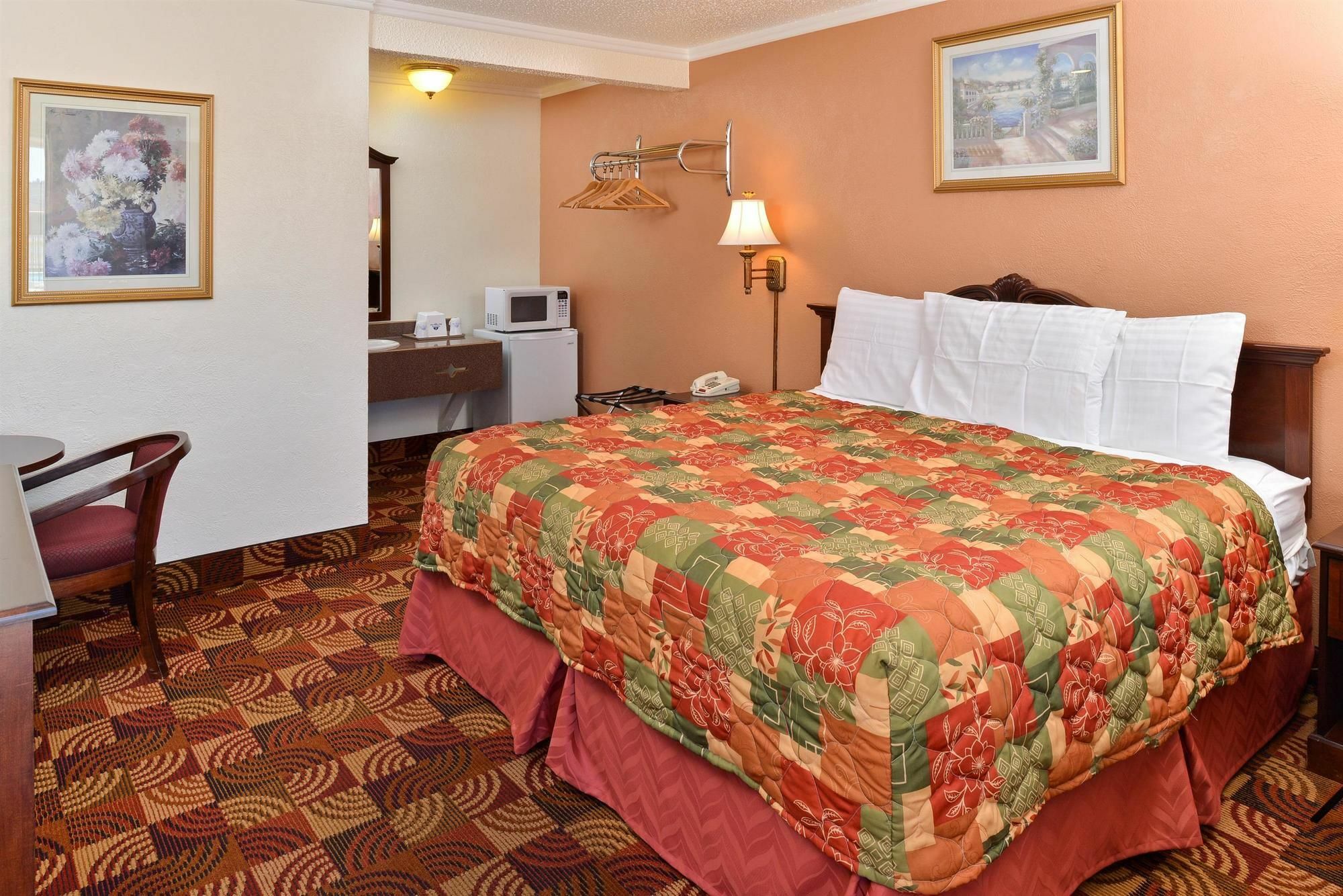 Americas Best Value Inn & Suites Klamath Falls Kültér fotó